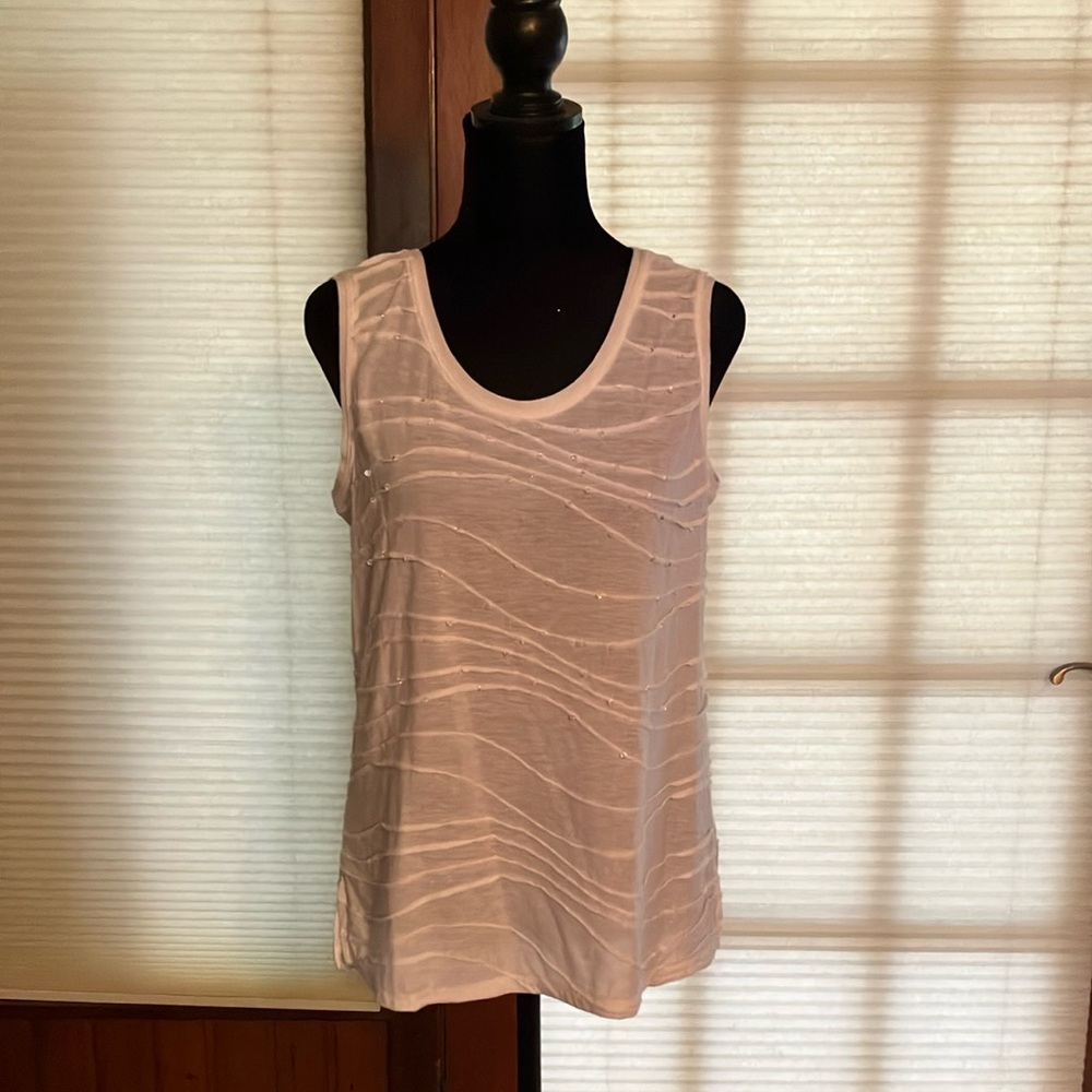 Women's White Sleeveless Top